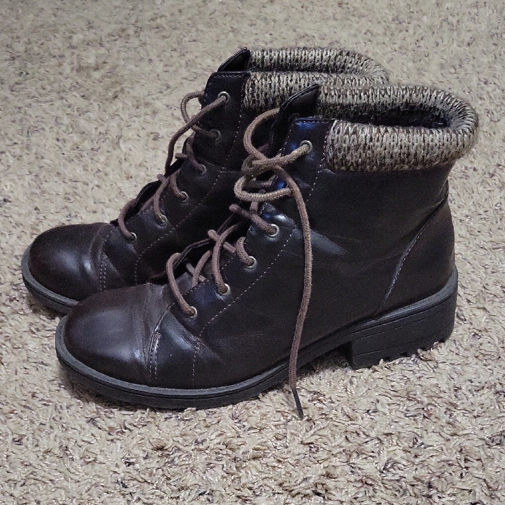 Brown Leather Heeled Boots